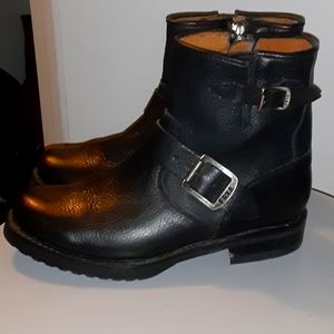 Frye Veronica Shortie Black Boots Size 6.5
